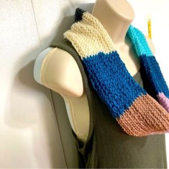 Infinity Scarf Rainbow Colorful with Sparkle Hand Knitted 34 x 3.5 inches - Picture 2 of 10